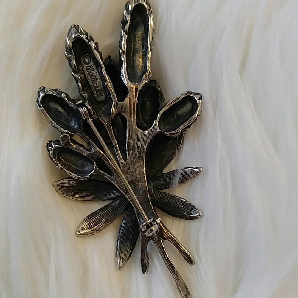 Vintage Floral Brooch Pin Wheat Spray